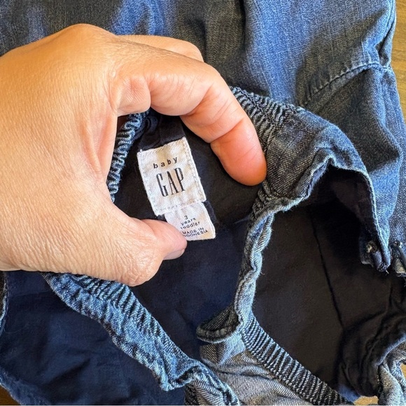 GAP Denim Chambray Ruffle Jumpsuit Straight Wide Leg Toddler 3T Blue Sleeveless - Picture 6 of 6